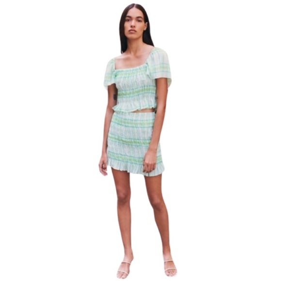 Zara Smocked Ruffled Hem Mini Skirt S - Picture 2 of 9